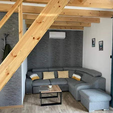 Nad Stawem Dom wakacyjny